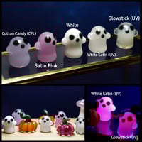 Image 4 of Tiny Ghost + Tiny Pumpkin Borosilicate Glass Art
