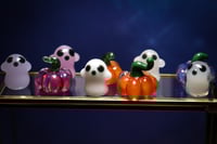 Image 6 of Tiny Ghost + Tiny Pumpkin Borosilicate Glass Art
