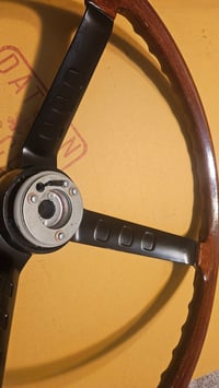 Image 6 of 240z Series 1 Steering wheel - Refurbished 