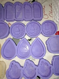 Image 2 of Moulds Destash