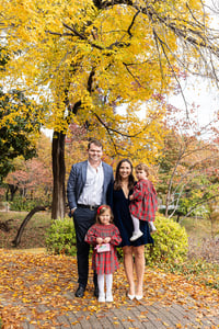 Image 17 of 2025 Mini sessions at Lee Park in Dallas - (non refundable retainer)