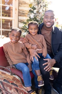 Image 15 of 2025 Holiday Mini‑Sessions in Downtown Grapevine - (non refundable retainer)