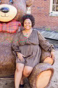 Image 14 of 2025 Holiday Mini‑Sessions in Downtown Grapevine - (non refundable retainer)