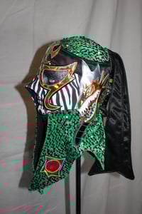 Image 1 of PENTA 0M SEMI PRO GREEN & BLACK w/GOLD SEQUENCE