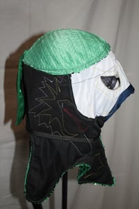 Image 5 of PENTA 0M SEMI PRO GREEN & BLACK w/GOLD SEQUENCE