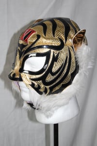 Image 3 of TIGER MASK VI PRO GRADE 