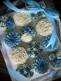 Image 3 of Luxe Box 
