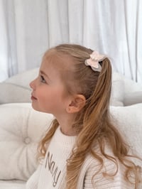 Image 2 of Joyful Butterfly snap clip
