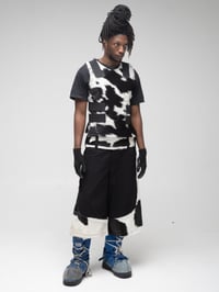 Image 4 of NGUNI VEST