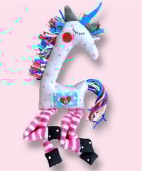 Image 3 of sleepy horse/unicorn