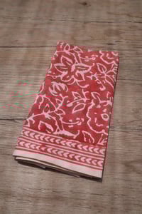 Image 7 of Summer Table Top