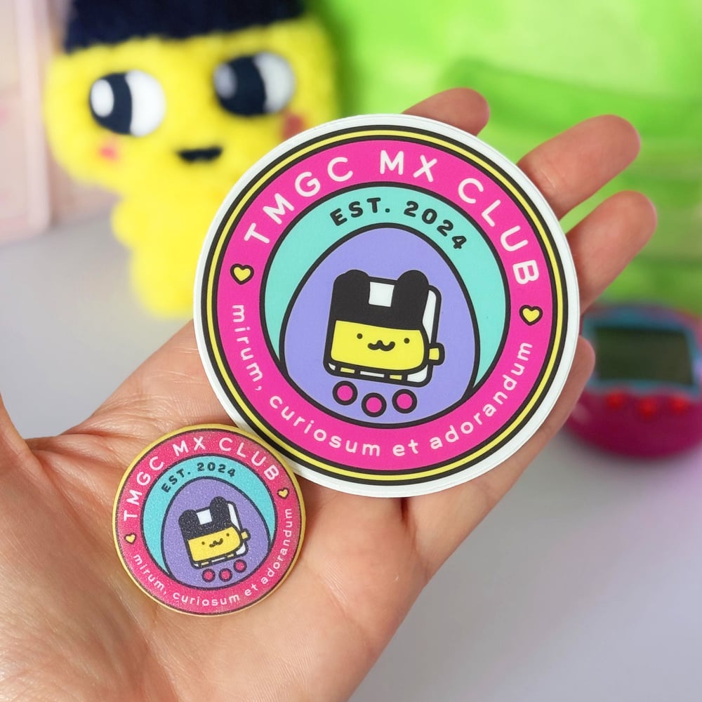 Image of Combo Pin y Sticker Logo TMGCMXCLUB