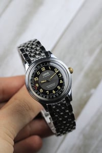Image 1 of 1980s Oris Pointer Date 7285 - Bullseye Dial - Manual Winding