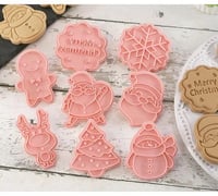 Image 4 of Christmas Cutetr Set 