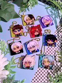 Image 2 of FFXIV Emoji Key Rings