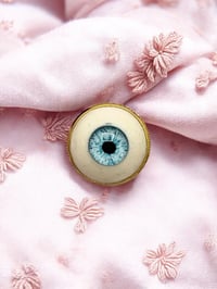 Image 1 of Brooch - Eye pin IV