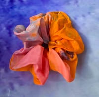 Image 2 of Peachy fresh scrunchie 2