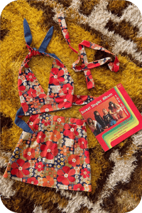 Heartbreaker Halter and mini SET in Cotton with matching scarf in Flower patch Red