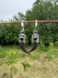 Image 1 of Wolf claw earrings 4