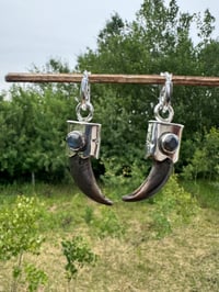 Image 2 of Wolf claw earrings 5