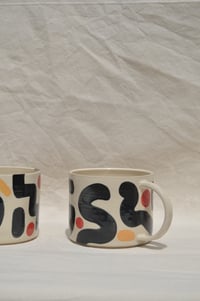 Image 4 of Pompidou mug