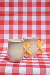 Image 2 of Farfalle mug (hourglass)