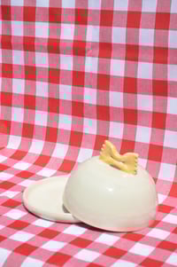 Image 1 of Farfalle butter dome