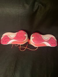 Image 4 of UNDER ARMOUR LD7 pink