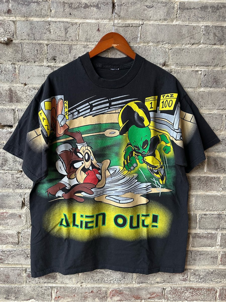 Image of 90s Vintage TAZ - ALIEN OUT! Cartoon Tee, SIZE: XL
