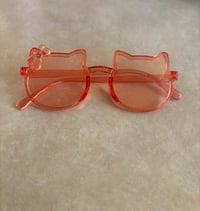Image 3 of Cat shaped bow glasses