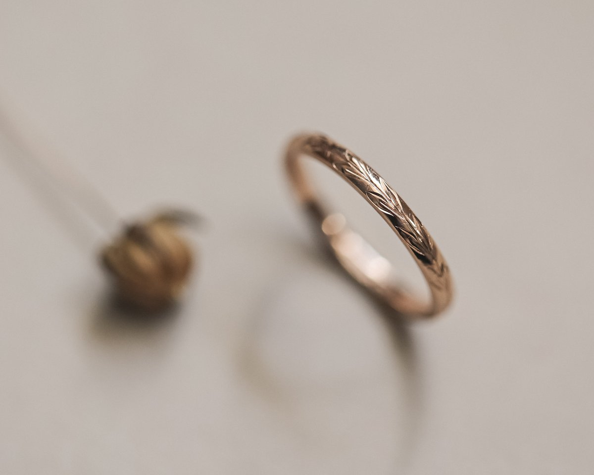 Image of 18ct Rose gold 2mm ‘Olive leaf’ engraved ring