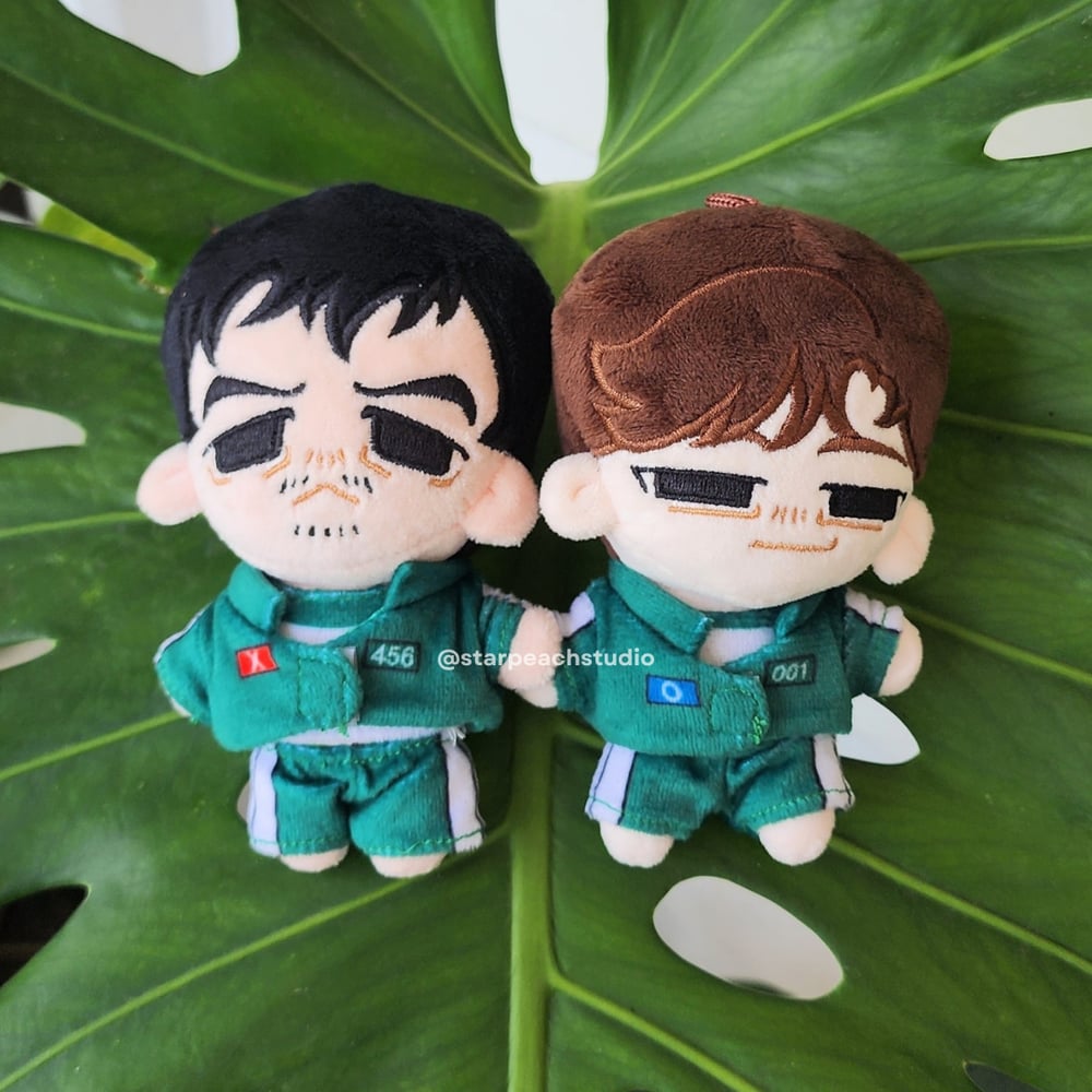 Image of 🦑 457 10cm dolls (squid game)