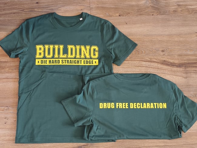 Building- die hard straight edge 