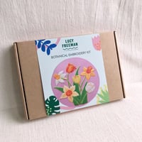 Image 5 of Daffodils & Tulips Embroidery Kit