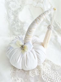 Image 1 of Textile pumpkin "White"