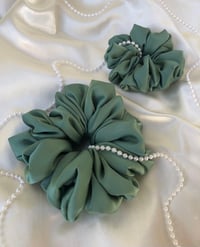Image 1 of Scrunchies Oversized & Standard Sage/Szałwia