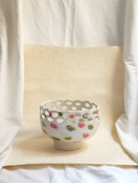 Image 3 of 'Délicate' decorative bowl
