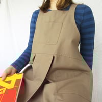 Image 21 of Split Leg Canvas Apron for Potters/Makers, Crossback. Dusty Green No4:5