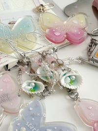 Image 2 of jelly seashells