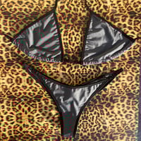 Image 1 of * ੈ♡‧₊ large brazilian bottoms & regular cup