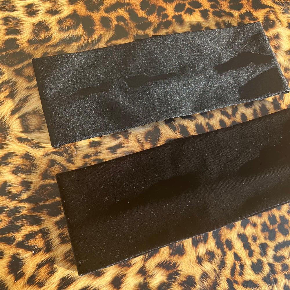 ଘ(੭*ˊᵕˋ)੭* ੈ♡‧₊ black headbands 