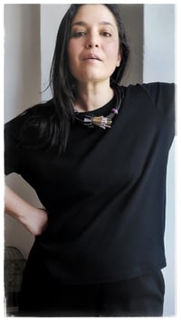 Image 10 of Collana floreale in pelle artigianale LILY COLLIER - Assolo 63/2025 - Lily