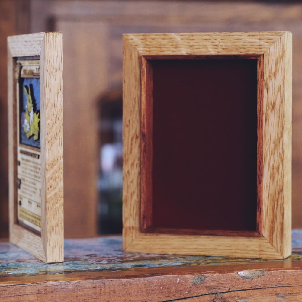 Image of Keepsake Box Light Jolteon #48 (Neo Destiny)