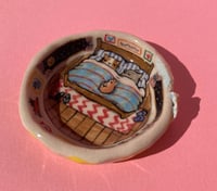 Image 3 of Tiny Bedroom Dish with Accident <3