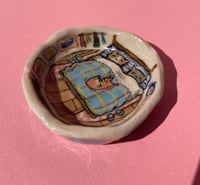 Image 2 of Tiny Bedroom Dish <3