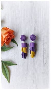 Image 5 of Orecchini pendenti floreali in pelle WHEAT PENDANTS - Viole e sole