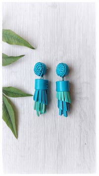 Image 6 of Orecchini pendenti floreali in pelle WHEAT PENDANTS - OltreMare