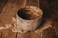 Image 2 of Round basket antique