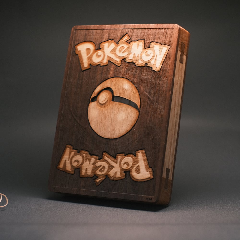 Image of Charizard #4 (Base Set)