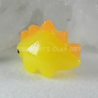 Image 4 of 🟨 "Translucent" mini Dino – Golden Yellow